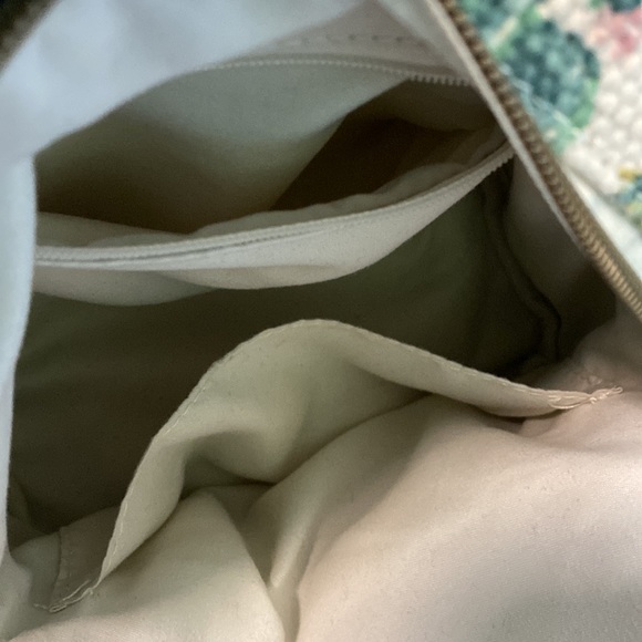 Mini Cactus Backpack - Picture 4 of 6